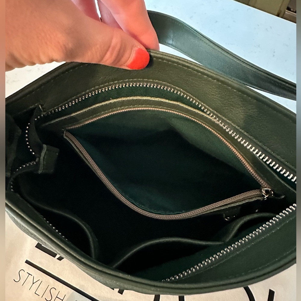 Custom made genuine leather Laroll handbag - Picture 5 of 7